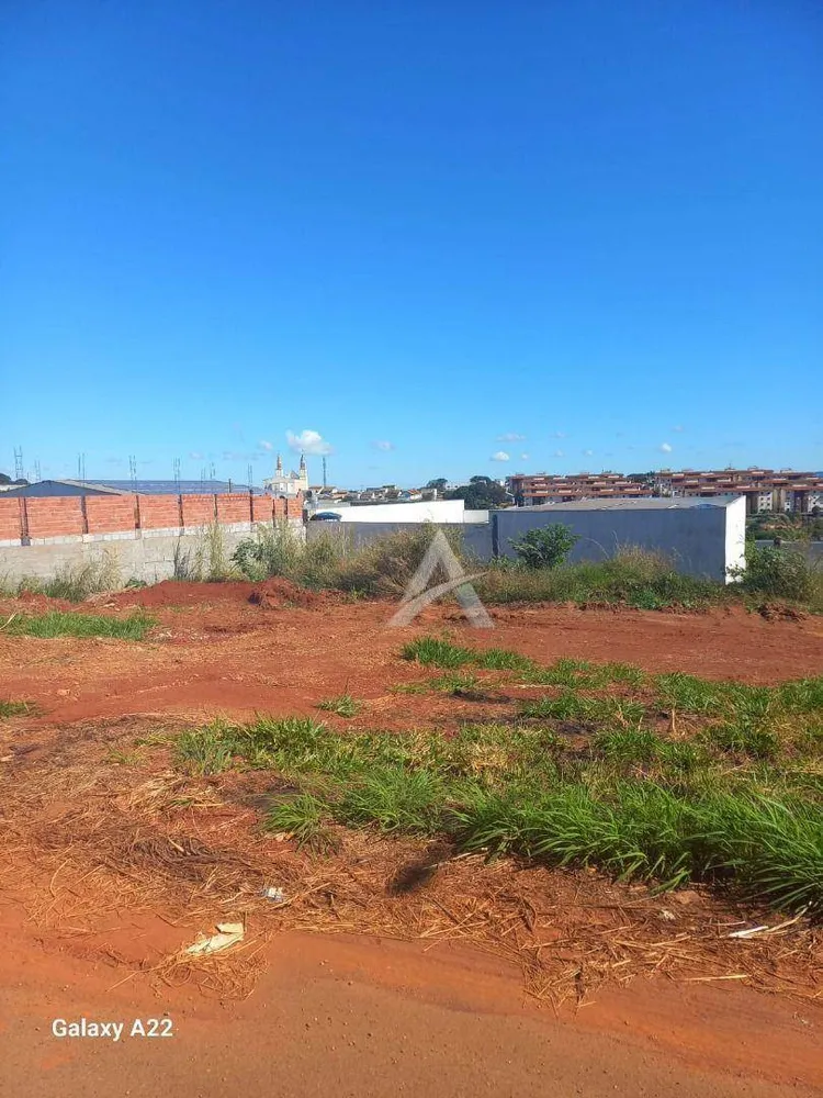 Terreno, 300 m² - Foto 1