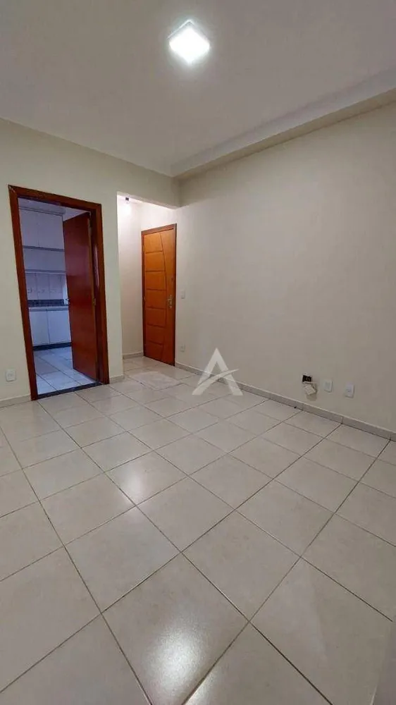 Apartamento, 2 quartos, 65 m² - Foto 2