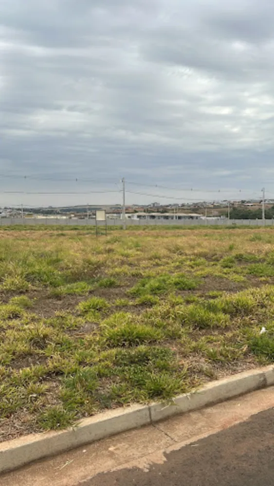 Loteamento e Condomínio, 300 m² - Foto 1