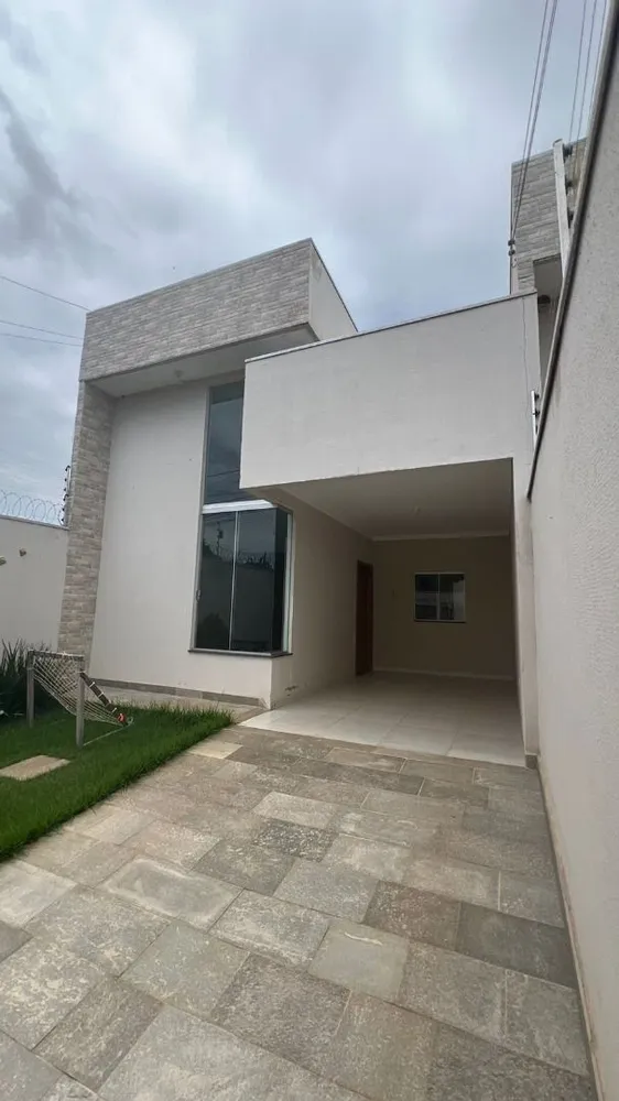 Casa, 3 quartos, 105 m² - Foto 1