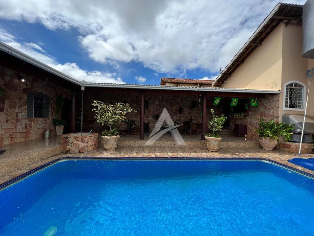 Casa, 4 quartos, 200 m² - Foto 12