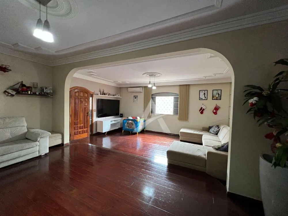 Casa, 4 quartos, 200 m² - Foto 4