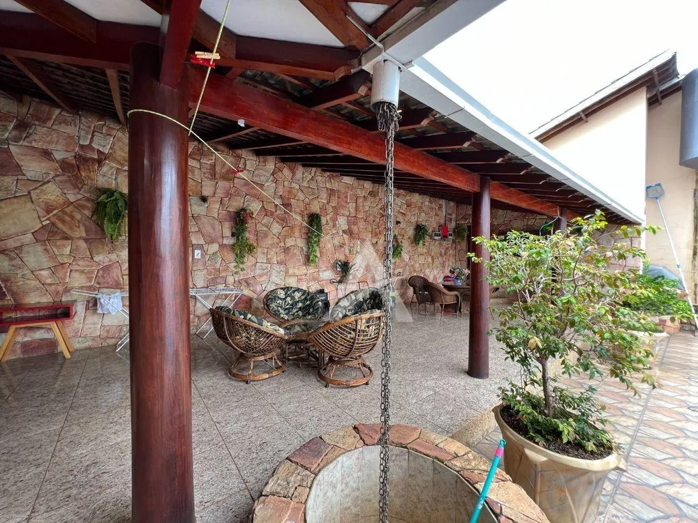 Casa, 4 quartos, 200 m² - Foto 11