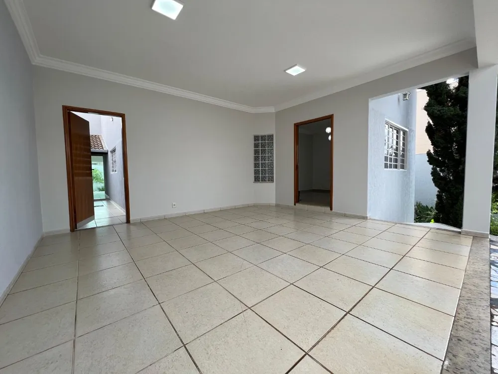 Casa, 3 quartos, 180 m² - Foto 3