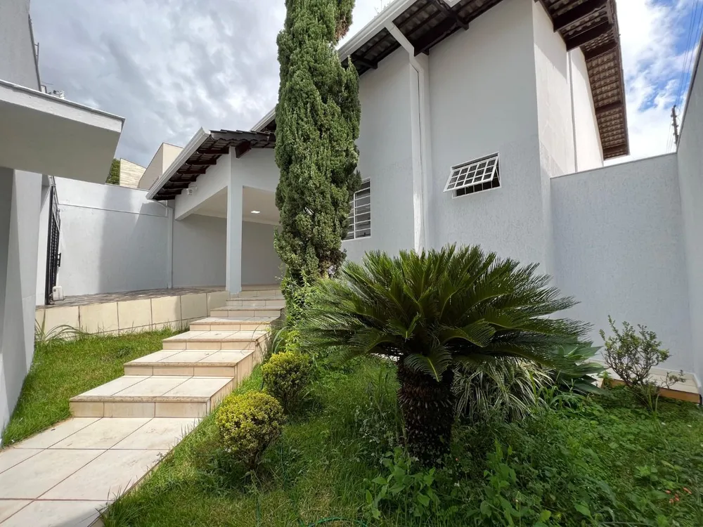 Casa, 3 quartos, 180 m² - Foto 2