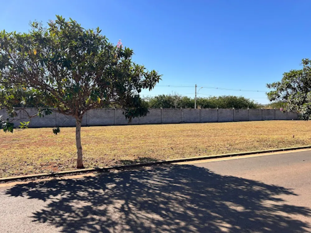 Loteamento e Condomínio, 360 m² - Foto 1