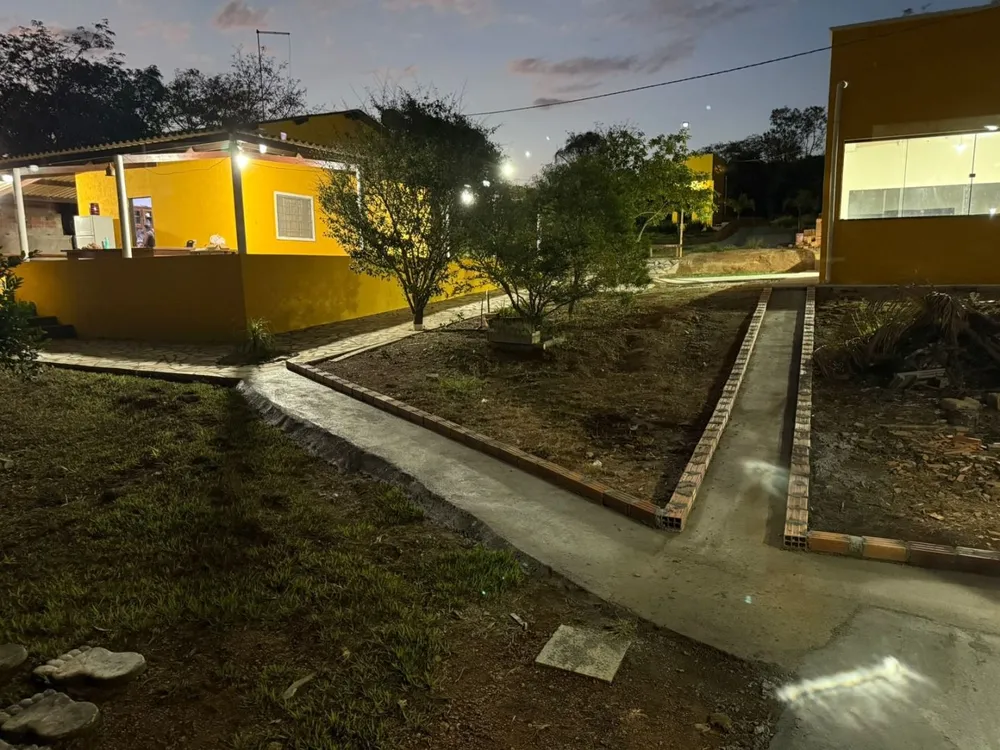 Chácara, 4 quartos, 9500 m² - Foto 1