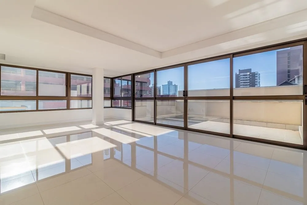 Apartamento, 3 quartos, 179 m² - Foto 1