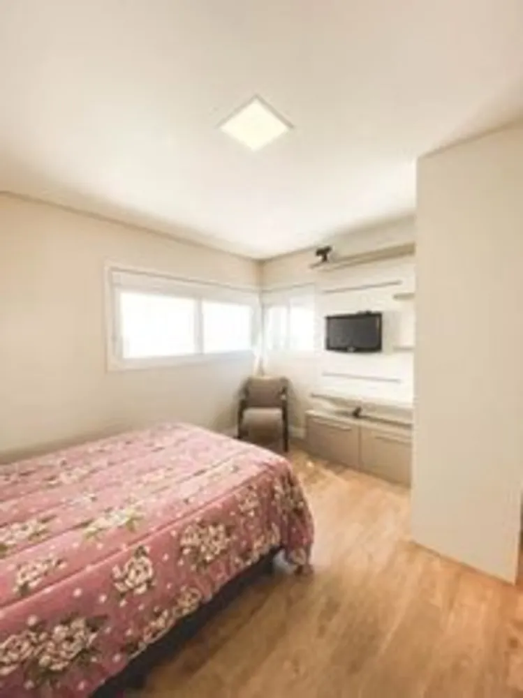 Casa, 3 quartos, 236 m² - Foto 2