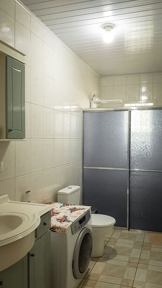 Casa, 7 quartos, 231 m² - Foto 1