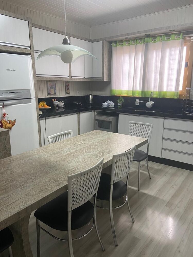 Casa, 3 quartos, 300 m² - Foto 6