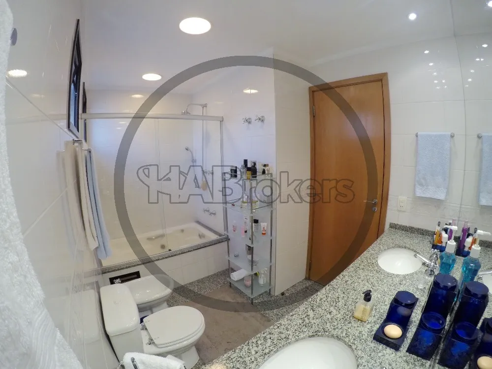 Apartamento, 3 quartos, 178 m² - Foto 1