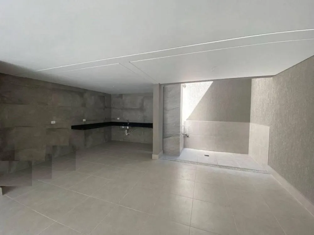 Casa, 3 quartos, 200 m² - Foto 1