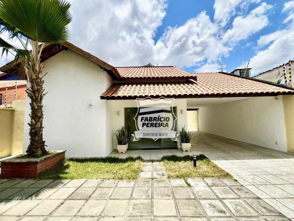 Casa à venda com 3 quartos, 212m² - Foto 6