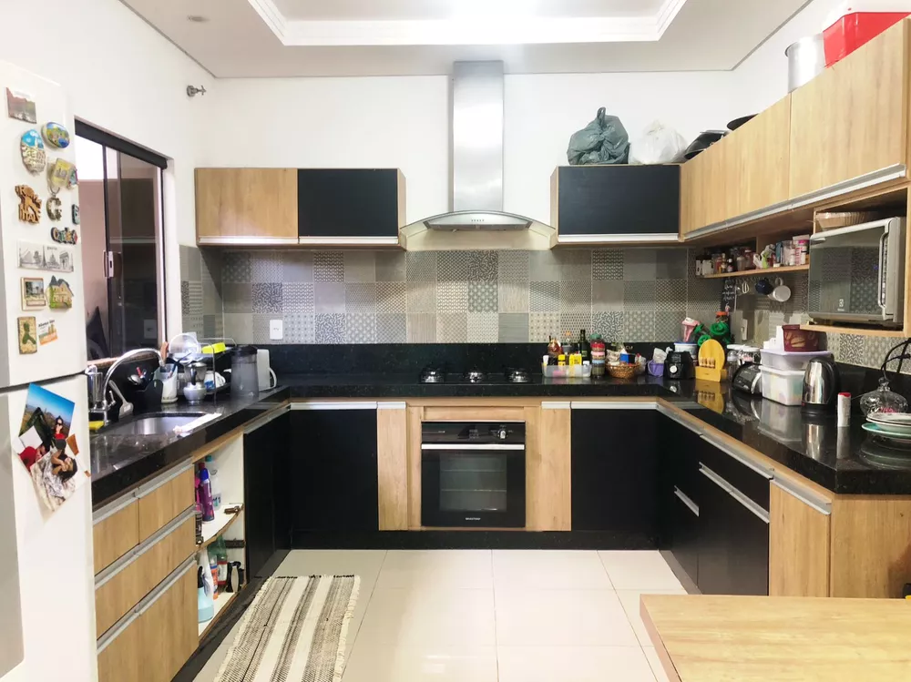Casa, 4 quartos, 200 m² - Foto 2
