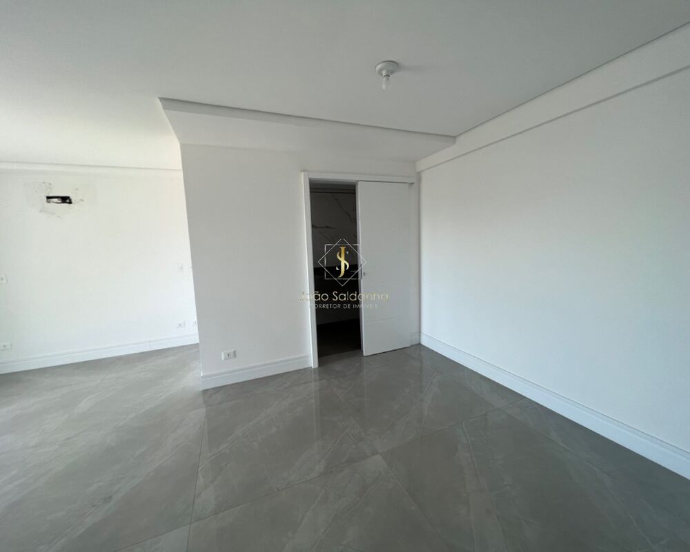 Apartamento à venda com 3 quartos, 199m² - Foto 17