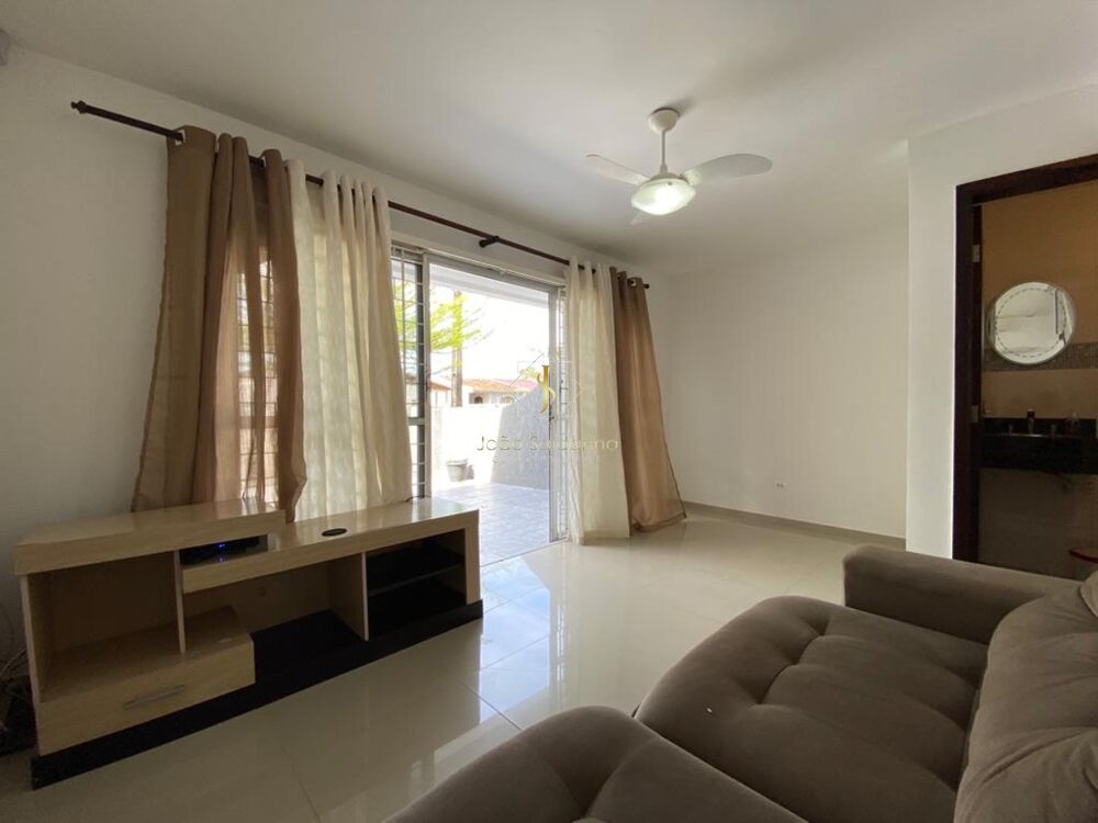 Casa, 3 quartos, 83 m² - Foto 2