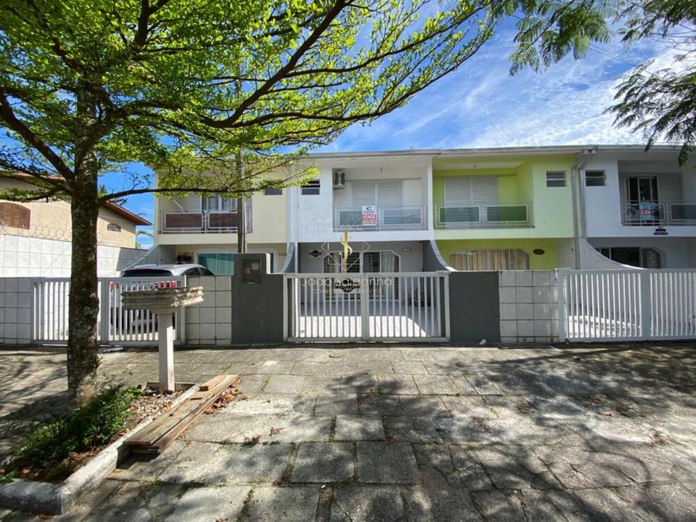 Casa, 3 quartos, 83 m² - Foto 1