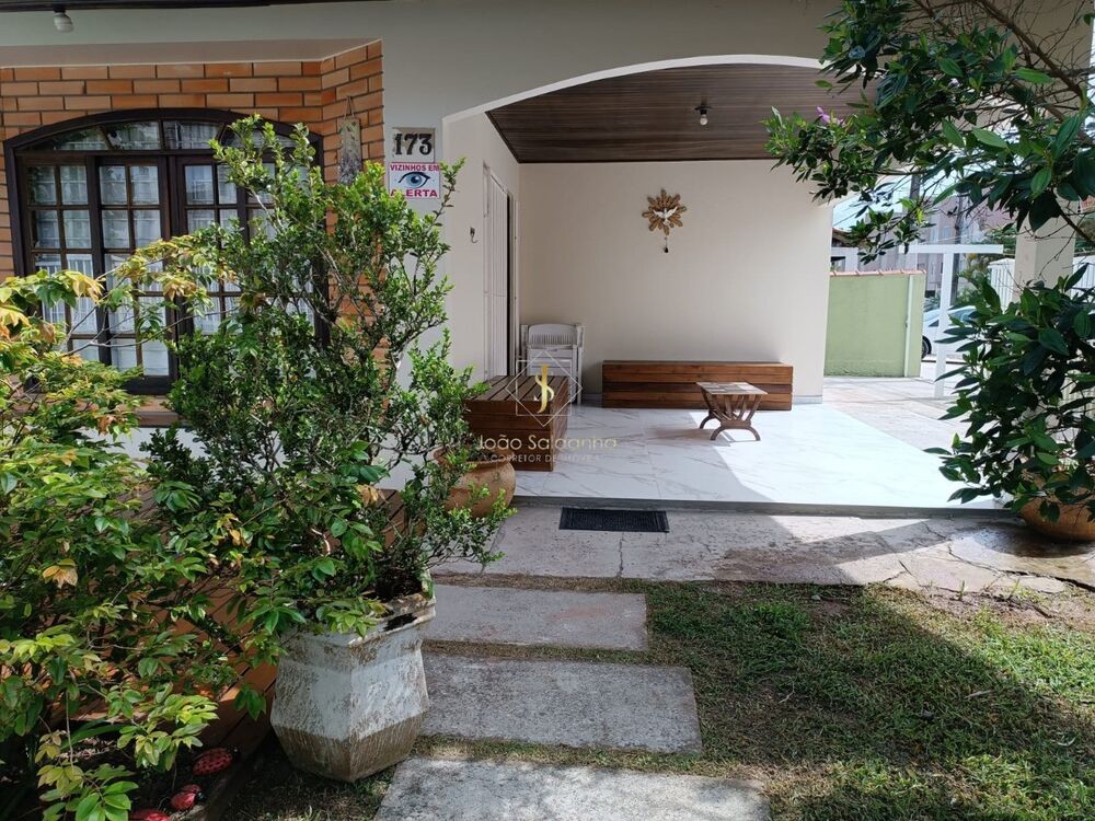 Casa, 3 quartos - Foto 1