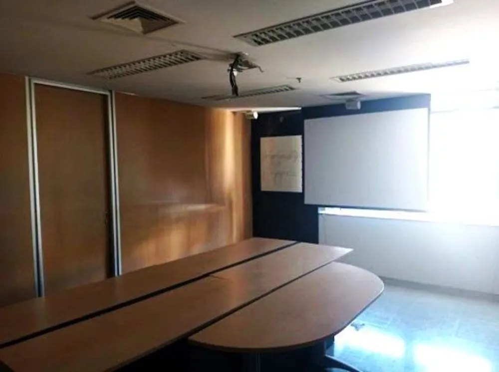 Sala-Conjunto, 300 m² - Foto 2