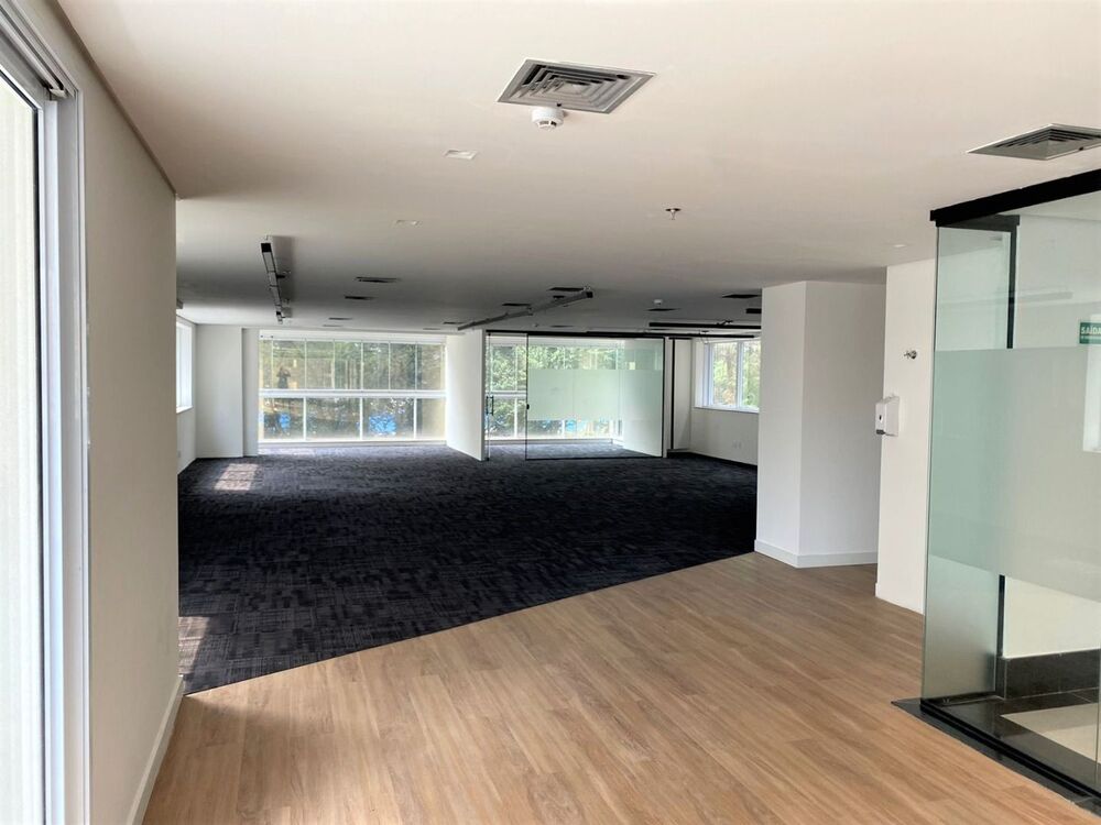 Sala-Conjunto, 350 m² - Foto 1