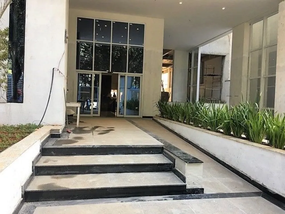 Sala-Conjunto, 350 m² - Foto 1