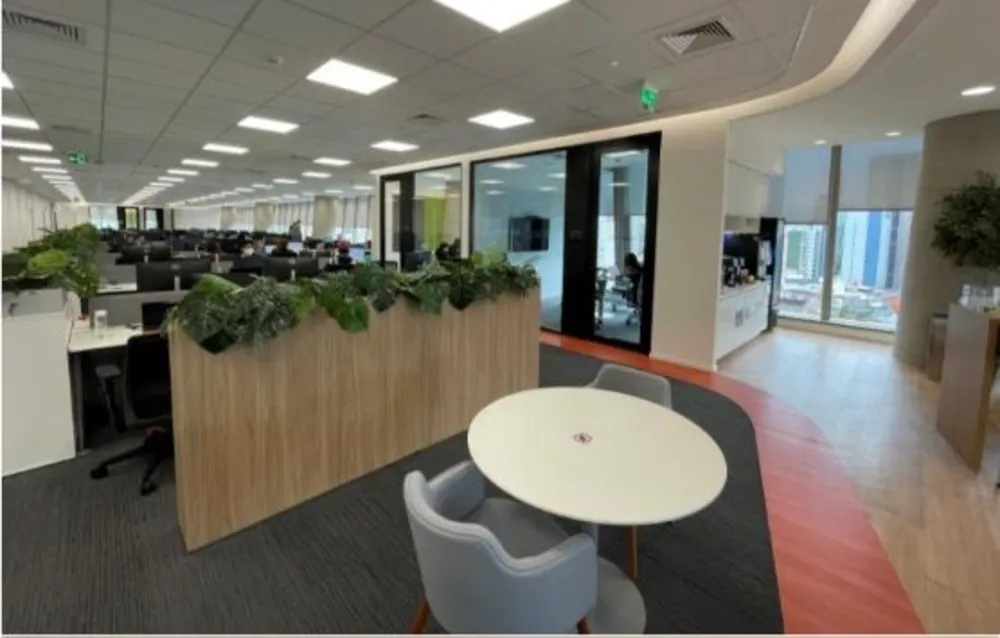 Sala-Conjunto, 1037 m² - Foto 1