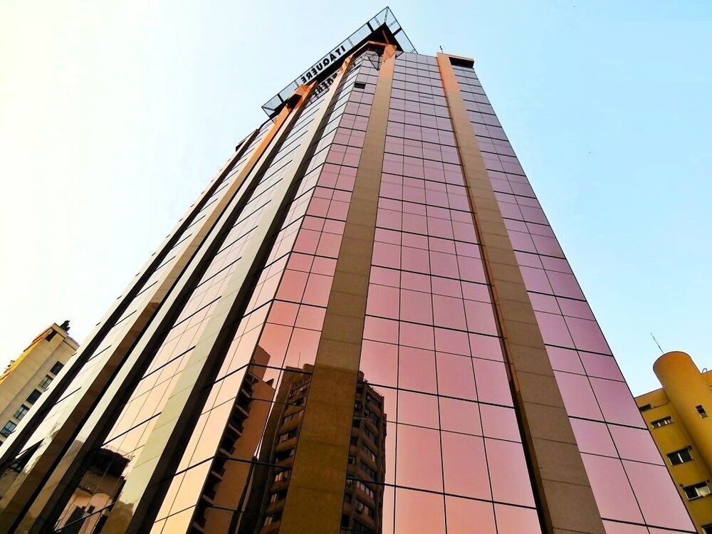 Prédio Inteiro, 922 m² - Foto 1