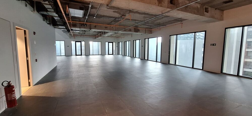 Prédio Inteiro para alugar, 1950m² - Foto 3