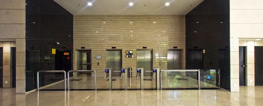 Sala-Conjunto, 661 m² - Foto 1