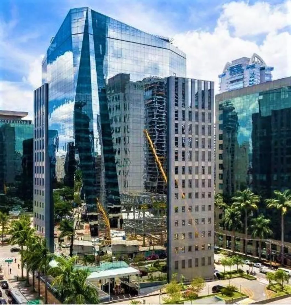 Sala-Conjunto, 1400 m² - Foto 1