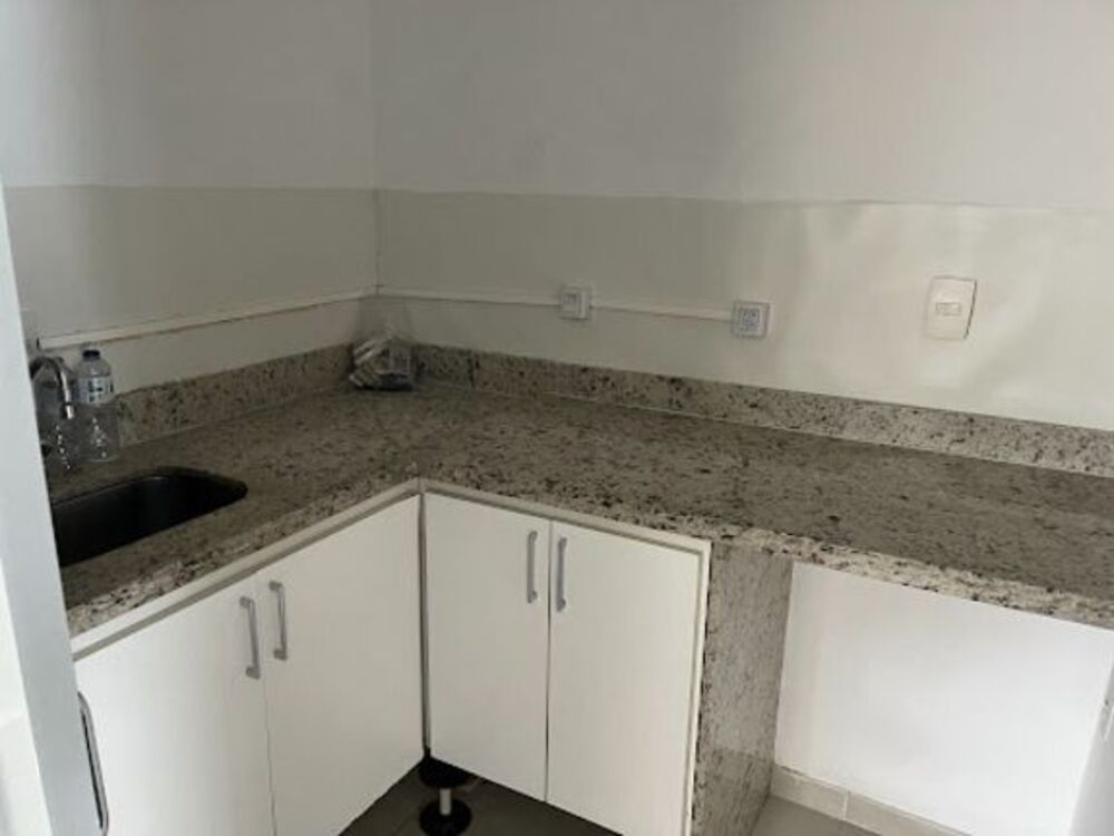 Conjunto Comercial-Sala para alugar, 304m² - Foto 1
