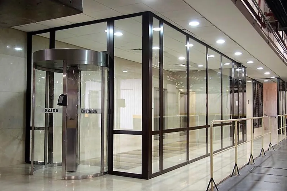 Sala-Conjunto, 305 m² - Foto 2