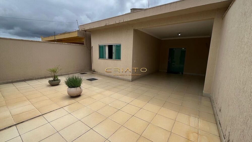 Casa, 3 quartos, 148 m² - Foto 1