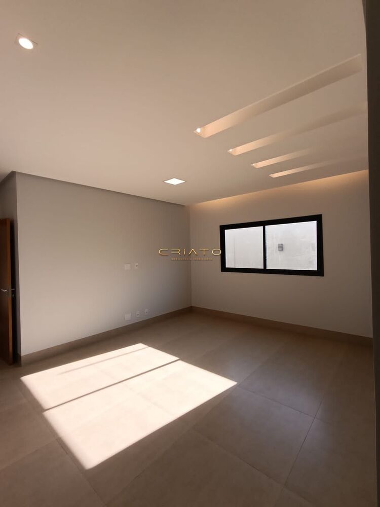 Casa à venda com 3 quartos, 210m² - Foto 7