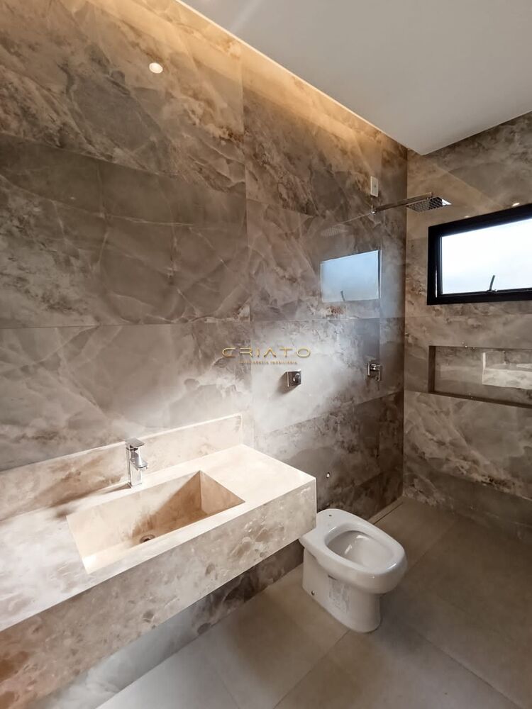 Casa à venda com 3 quartos, 210m² - Foto 9
