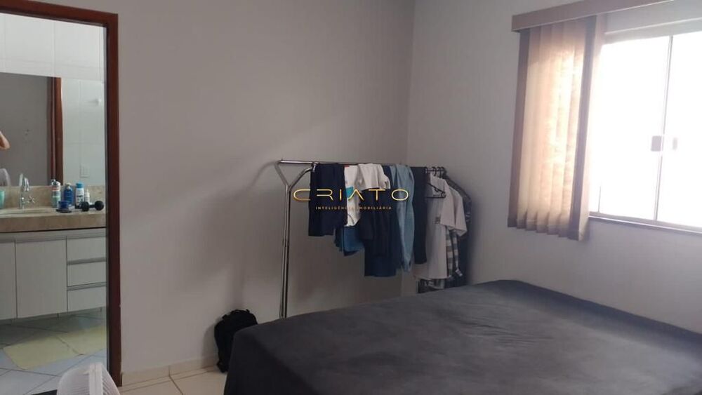 Casa, 4 quartos, 220 m² - Foto 8
