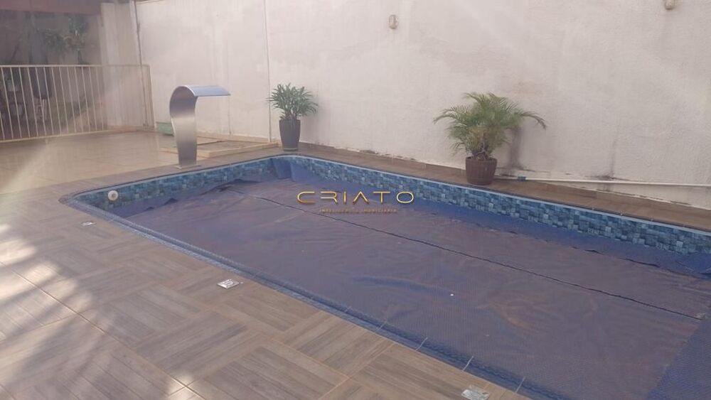 Casa, 4 quartos, 220 m² - Foto 4