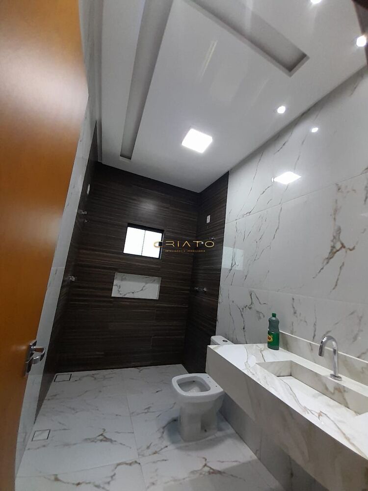 Casa à venda com 3 quartos, 215m² - Foto 14