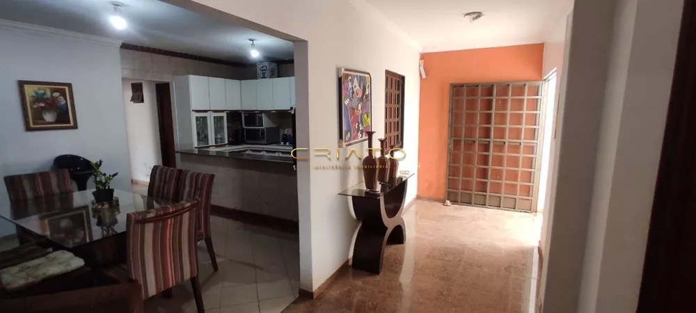 Casa à venda com 4 quartos, 237m² - Foto 6