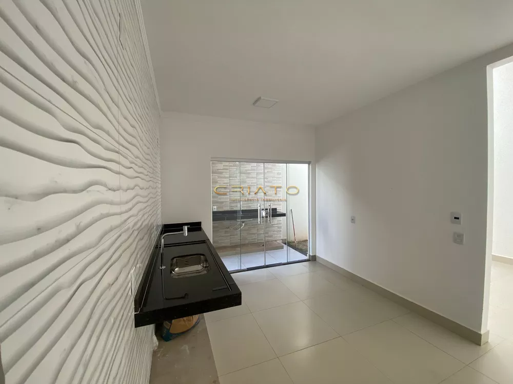 Casa à venda com 3 quartos, 105m² - Foto 5