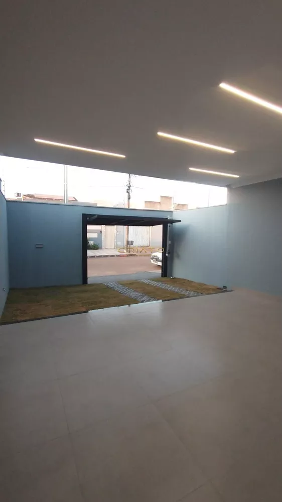 Casa à venda com 3 quartos, 105m² - Foto 3