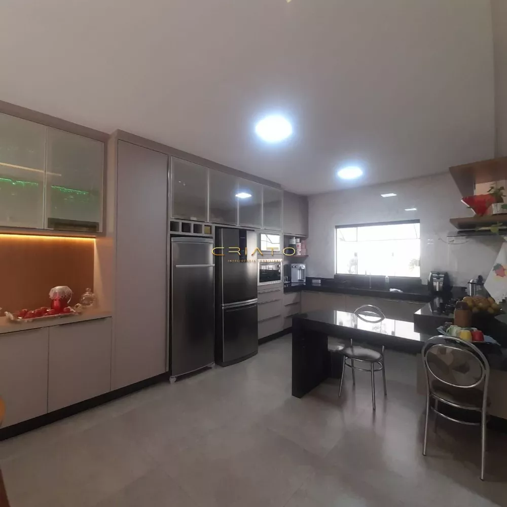 Casa à venda com 3 quartos, 175m² - Foto 6