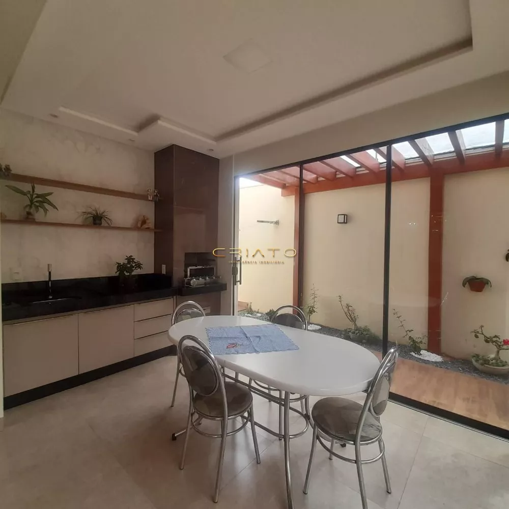 Casa à venda com 3 quartos, 175m² - Foto 7