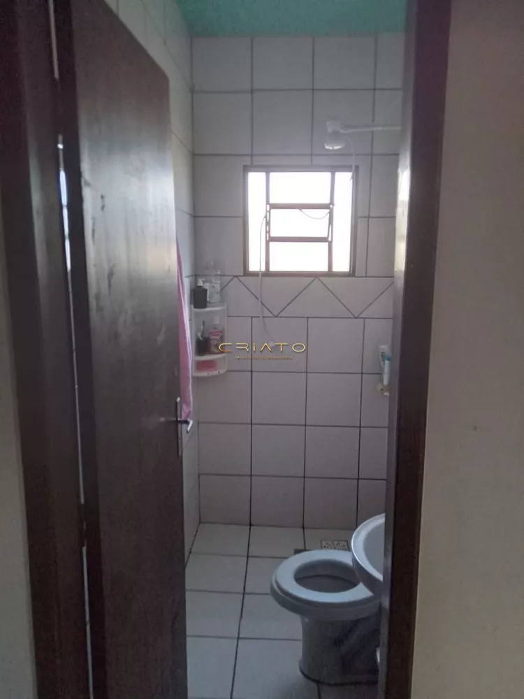 Casa, 2 quartos, 200 m² - Foto 2