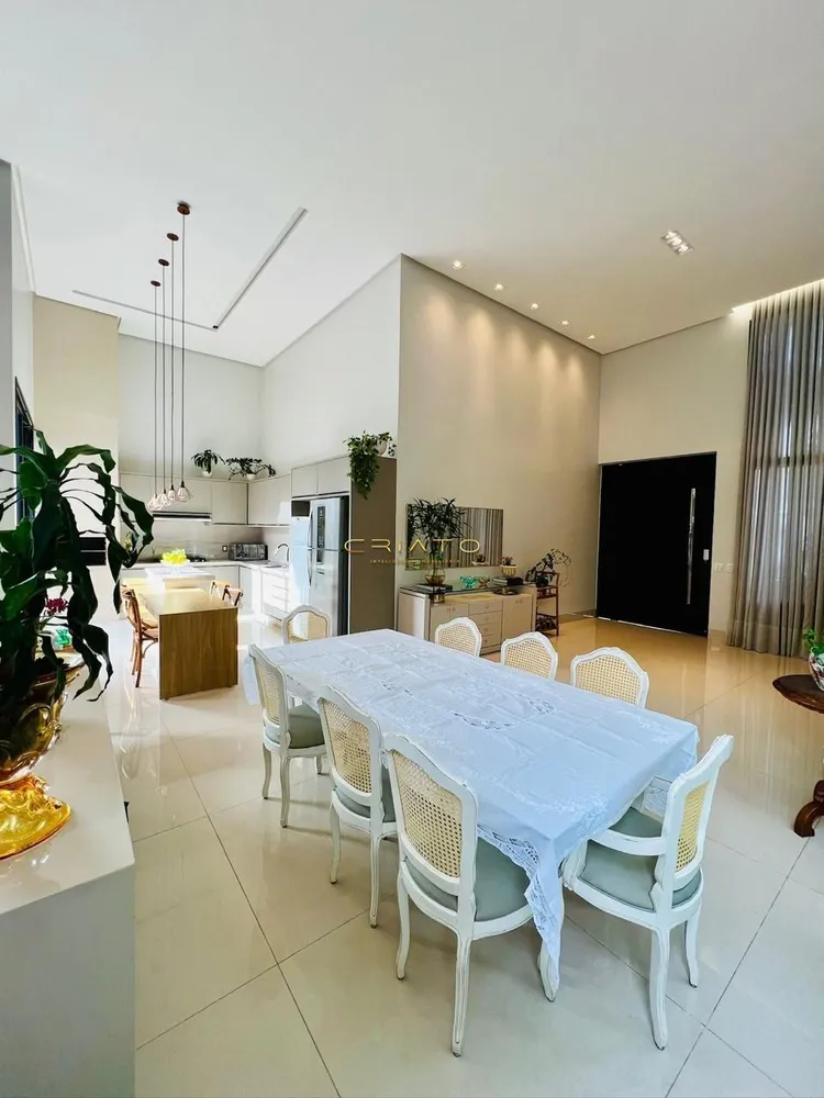 Casa, 3 quartos, 250 m² - Foto 10