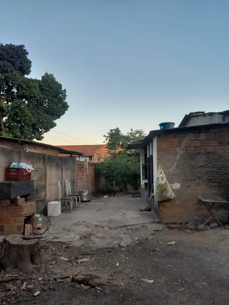 Casa, 4 quartos, 399 m² - Foto 1