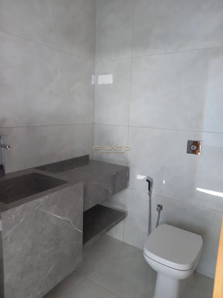 Casa, 3 quartos, 230 m² - Foto 3