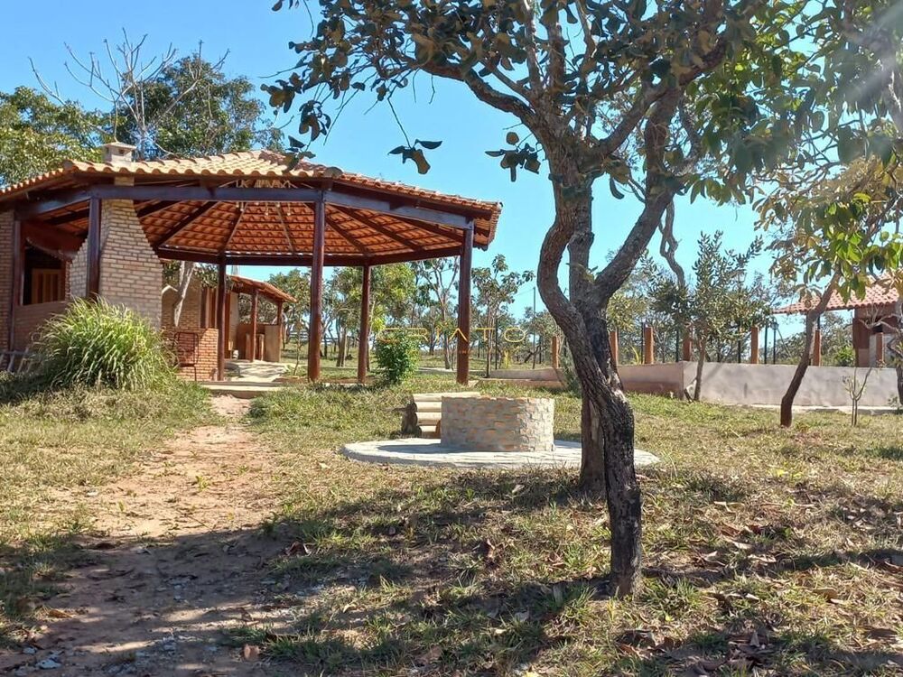 Sítio à venda com 2 quartos, 150m² - Foto 6
