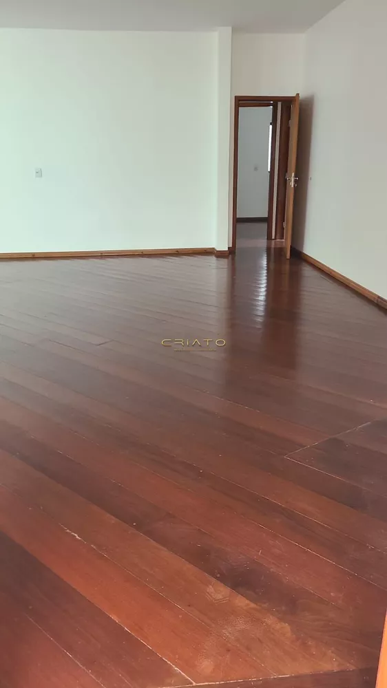 Casa, 4 quartos, 300 m² - Foto 18